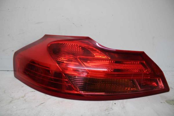 FEU ARRIERE GAUCHE OPEL INSIGNIA BREAK - Vue 1